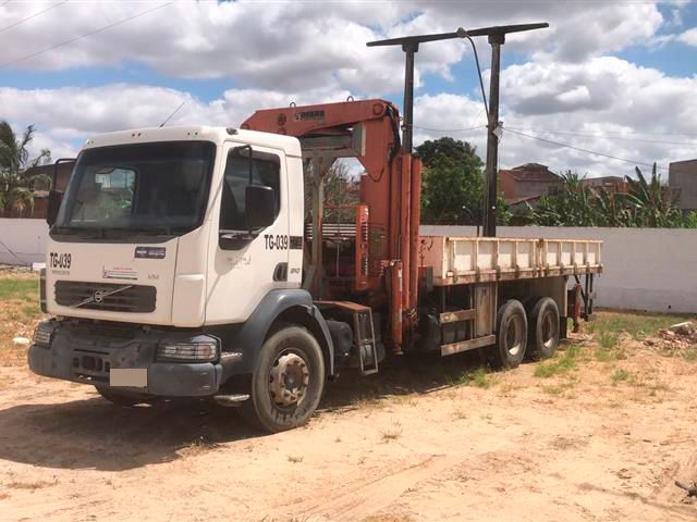 VOLVO VM 310 6X4R ANO 2010/2010