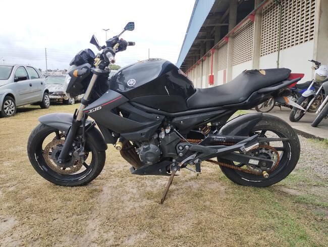 YAMAHA / XJ6 N ANO 2014/2014