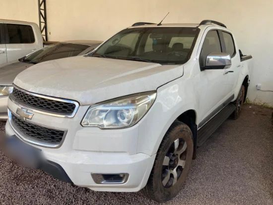 Chevrolet S10 LTZ 2.4 4X2 FD2 ANO 2013/2013 