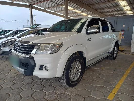 Toyota Hilux Cabine Dupla Hilux 3.0 TDI 4x4 CD SRV ANO 2014/2014 